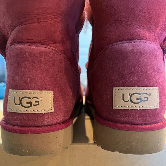 Ugg Women Classic Cuff Mini - Picture 3 of 5